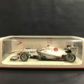 セカンドハンド品●SPARK 1/43 SAUBER FERRARI C30 CHINA GP 2011 (小林可夢偉） #16