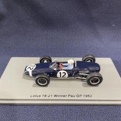 画像1: シグナス特別価格●新品正規入荷品●SPARK1/43 LOTUS 18-21 WINNER PAU GP 1962 (M.TRINTIGNANT) #12