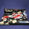 セカンドハンド品●PMA1/43　PANASONIC TOYOTA TF104 (O.パニス）#17