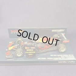 画像1: 新品正規入荷品●PMA1/43 RED BULL HONDA RB16B WORLD CHAMPION ABU DHABI GP 2021 (M.フェルスタッペン） #33