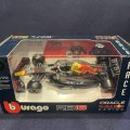 新品正規入荷品●burago1/43 RED BULL RB18 2022(S.ペレス）#11