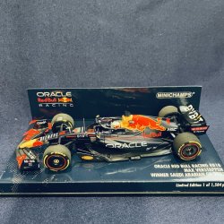 画像1: 新品正規入荷品●PMA1/43 ORACLE RED BULL RB18WINNER SAUDI ARABIAN GP 2022 (M.フェルスタッペン）#1