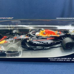 画像1: 新品正規荷品●PMA1/18 RED BULL RB18 WINNER JAPANESE GP 2022 (M.フェルスタッペン）#1