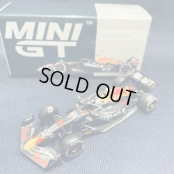 画像1: 新品正規入荷品●TSMMODEL 1/64 RED BULL RB18 ABU DHABI GP 2022 3rd PLACE (S.ペレス） #11