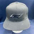 並行輸入品●F1公式 ロゴキャップ