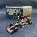 新品正規入荷品●TSMMODEL 1/64 RED BULL RB18 WINNER MONACO GP 2022 (S.ペレス）#11 ※スタンディングフィギュア付