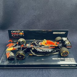 画像1: 新品正規入荷品●●PMA1/43 RED BULL HONDA RB18 HUNGARIAN GP 2022 (S.ペレス）#11