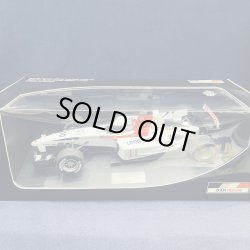 画像1: セカンドハンド品●PMA 1/18 別注品 BAR HONDA SHOWCAR 2004 (佐藤琢磨）#10