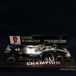 画像1: セカンドハンド品●PMA1/43 MERCEDES-AMG PETRONAS W10 USA GP WORLD CHAMPION 2019 (L.ハミルトン）#44