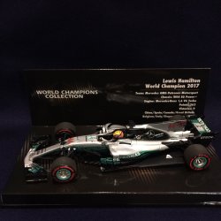 画像1: セカンドハンド品●WORLD CHAMPIONパッケージ●PMA1/43 MERCEDES-AMG PETRONAS W08 (L.ハミルトン）2017 #44