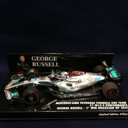 画像1: セカンドハンド品●PMA1/43 MERCEDES-AMG PETRONAS W13 1st WIN BRAZILIAN GP (G.ラッセル）2022 #63