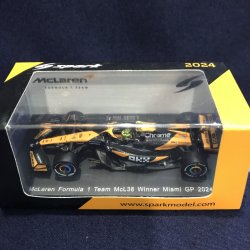 画像1: 新品正規入荷品●SPARK1/64 McLAREN MCL38 WINNER MIAMI GP 2024 (L.ノリス）#4