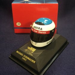 画像1: セカンドハンド品●PMA1/8スケール ミニチュアヘルメット (M.シューマッハ）1991