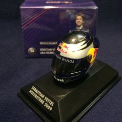 画像1: セカンドハンド品●PMA1/8 RED BULL S.ベッテル ミニチュアヘルメット SILVERSTONE 2009