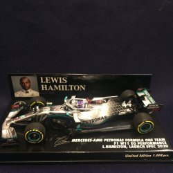 画像1: セカンドハンド品●PMA1/43 MERCEDES AMG PETRONAS F1 W11 LAUNCH SPEC 2020（L.ハミルトン）#44