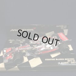 画像1: セカンドハンド品●PMA1/43 VODAFONE McLAREN MERCEDES MP4-22 (F.アロンソ）#1