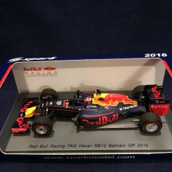 画像1: セカンドハンド品●SPARK 1/43 RED BULL TAG HEUER RB12 BAHRAIN GP 2016 (D.クビアト）