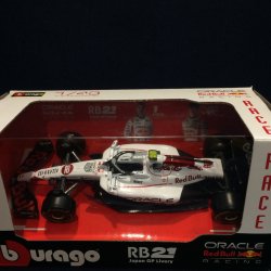 画像1: 新品正規入荷品●burago1/43 RED BULL RB21 JAPANESE GP (角田裕毅）#22 