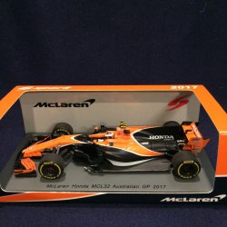 画像1: セカンドハンド品●SPARK 1/43 McLAREN HONDA MCL32 AUSTRALIAN GP 2017 (S.バンドーン）#2