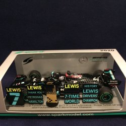 画像1: セカンドハンド品●SPARK 1/43 MERCEDES-AMG W11 WINNER TURKISH GP 2020 WORLD CHAMPION (L.ハミルトン）#44