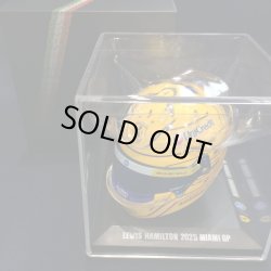 画像1: 新品正規入荷品●LOOKSMART 1/5 FERRARI F1 MIAMI GP 2025 (L.ハミルトン）ミニヘルメット