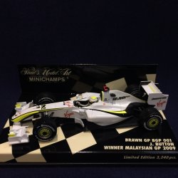 画像1: セカンドハンド品●PMA 1/43 BRAWN GP BGP 001 WINNER MALAYSIAN GP 2009 (J.バトン） #22