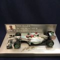 セカンドハンド品●PMA1/43 MERCEDES AMG PETRONAS W02 （M.シューマッハ）2011 #7