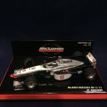 セカンドハンド品●PMA1/43 McLAREN MERCEDES MP4/12（M.ハッキネン）#9