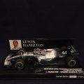 セカンドハンド品●PMA1/43 MERCEDES-AMG PETRONAS W10 WINNER BAHRAIN GP 2019 (Lハミルトン）#44