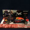 セカンドハンド品●MVショップ別注●PMA 1/43 RED BULL TAG HEUER RB12 2nd PLACE AUSTRIAN GP 2016 (M.フェルスタッペン）#33 ※スタンディングフィギュア※