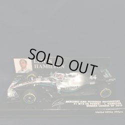 画像1: セカンドハンド品●PMA 1/43 MERCEDES-AMG W10 WINNER CHINESE GP 2019 (L.ハミルトン）#44