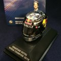 セカンドハンド品●PMA 1/8 RED BULL 2010 WORLD CHAMPION (S.ベッテル）ミニヘルメット