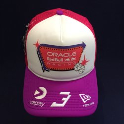 画像1: オラクル レッドブルレーシング NewEra マックス・フェルスタッペン ラスベガスGP トラッカー キャップ 2026