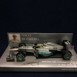 画像1: セカンドハンド品●PMA1/43 MERCEDES W03 1st WIN CHINA GP 2012 (N.ロズベルグ）#8