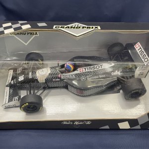 画像: セカンドハンド品●PMA1/18 SAUBER MERCEDES C13 (H.H,フレンツェン）#30