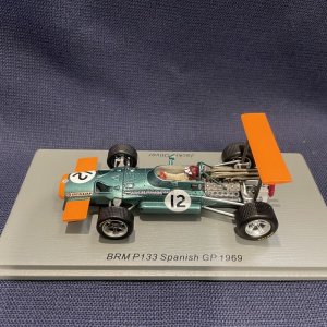 画像: シグナス特別価格●新品正規荷品●SPARK1/43 BRM P133 SPANISH GP 1969 (J.OLIVER) #12