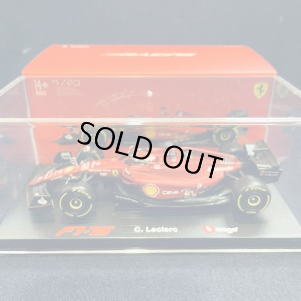 画像1: 再入荷●新品正規入荷品●burago1/43 FERRARI F1-75 2022 (C.ルクレール）#16※ドライバーフィギュア＆アクリルケース付 