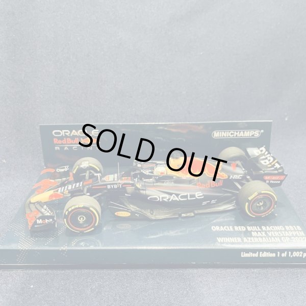 画像1: 新品正規入荷品●PMA1/43 ORACLE RED BULL RB18 WINNER AZERBAIJAN GP 2022 (M.フェルスタッペン）#1