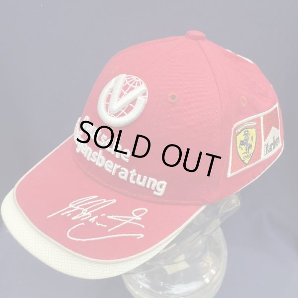 画像1: FERRARI ミハエル・シューマッハ 本人用支給品　つば裏面直筆サイン入りキャップ (Marlboro仕様）