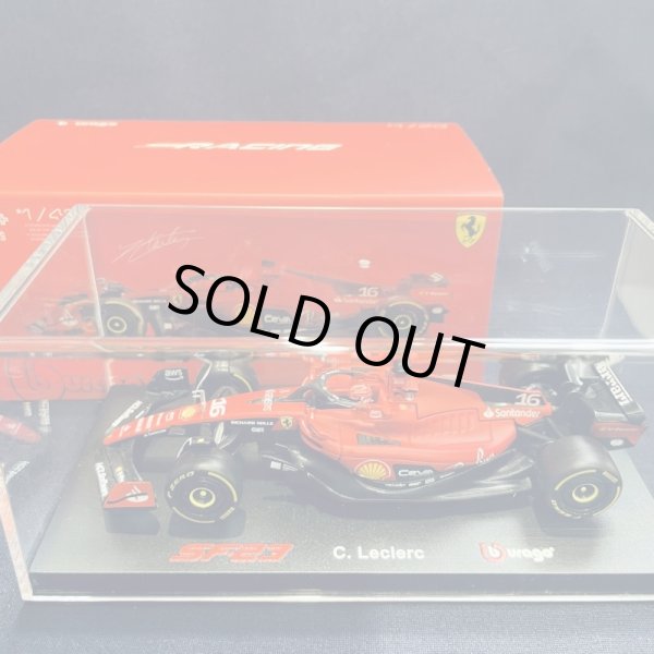 画像1: 新品正規入荷品●burago1/43 FERRARI SF-23 (C.ルクレール）2023 #16 ※アクリルケース＆ドライバーフィギュア付