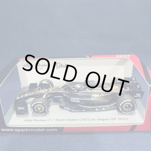 画像: 新品正規入荷品●SPARK1/43 ALFA ROMEO STEAKE C43 LAS VEGAS GP 2023 周冠宇（ジョウ・グアンユー）#24