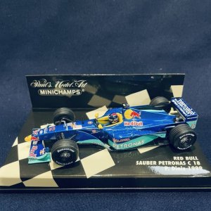 画像: セカンドハンド品●PMA1/43 RED BULL1SAUBER PETRONAS C18 (P.ディニス）1999 #12