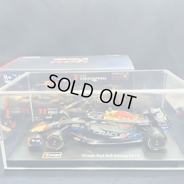 画像1: 新品正規入荷品●burago1/43 RED BULL RB19 US GP 2023(M.フェルスタッペン）#1※アクリルケース＆ドライバーフィギュア付