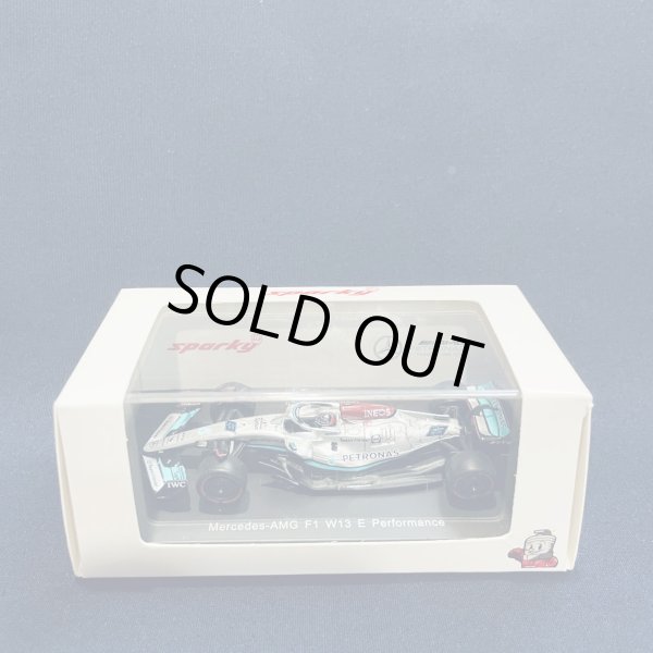 画像1: セカンドハンド品●SPARK 1/64 MERCEDES AMG W13 (G.ラッセル）#63