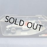 画像: セカンドハンド品●PMA 1/18 別注品 BAR HONDA SHOWCAR 2004 (佐藤琢磨）#10