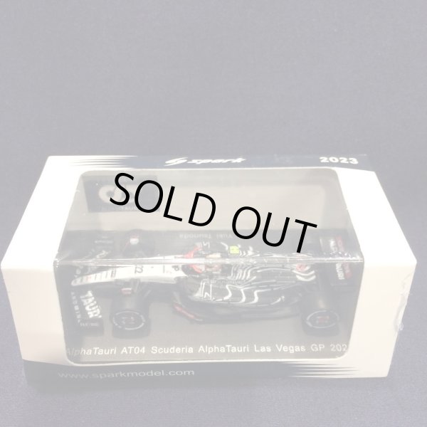 画像1: 新品正規入荷品●SPARK1/64 ALPHATAURI AT04 LAS VEGAS GP 2023 (角田裕毅）#22