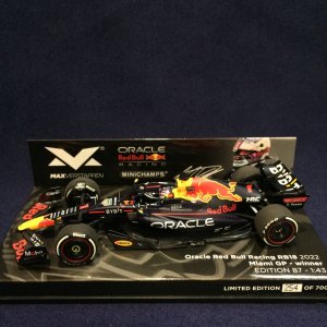 画像: セカンドハンド品●MVショップ別注●PMA1/43 RED BULL RB18 WINNER MIAMI GP 2022 (M.フェルスタッペン）#1