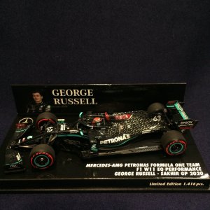 画像: セカンドハンド品●PMA1/43 MERCEDES-AMG PETRONAS W11 SAKHIR GP 2020 (G.ラッセル）
