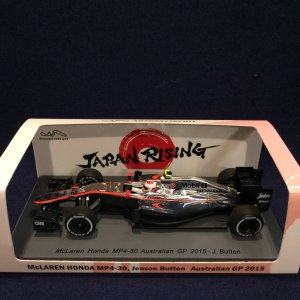 画像: セカンドハンド品●鈴鹿サーキット別注●SPARK 1/43 McLAREN HONDA MP4-30 AUSTRALIAN GP 2015 (J.バトン）#22