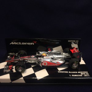 画像: セカンドハンド品●PMA1/43 McLAREN MERCEDES MP4-26 (L.ハミルトン）2011 #3